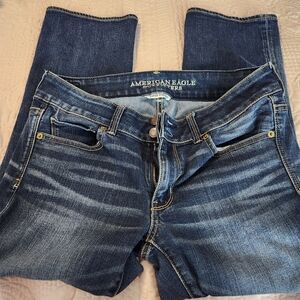 American Eagle artist Crop Jeans Size 10